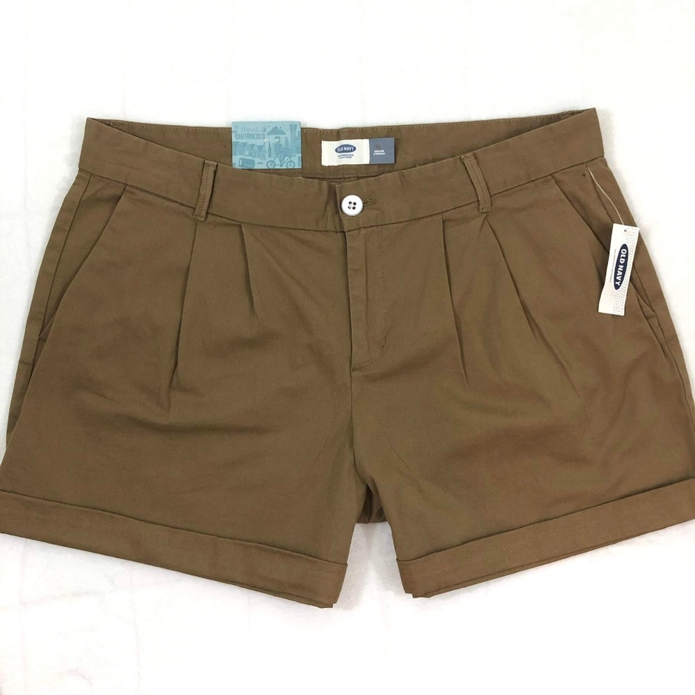 NWT Old Navy Brown Pleated Shorts